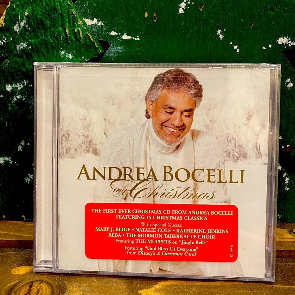 🎉HOST PICK 🎉Andrea Bocelli my Christmas CD